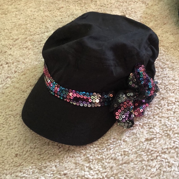 NWT 2 Hats - Picture 3 of 4